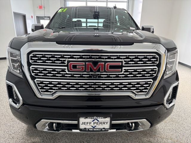2021 GMC Sierra 1500 4WD Crew Cab Short Box Denali