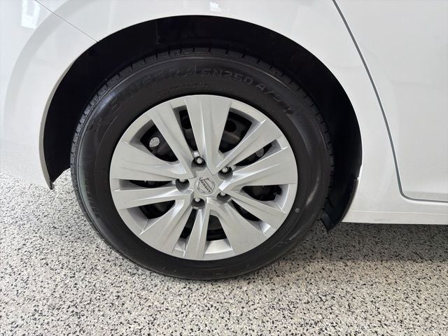 2022 Nissan Sentra S Xtronic CVT