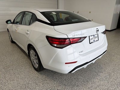 2022 Nissan Sentra S Xtronic CVT