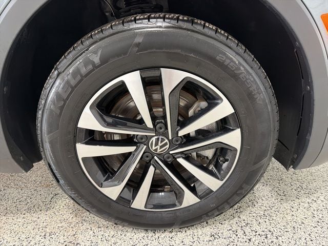 2024 Volkswagen Tiguan 2.0T S