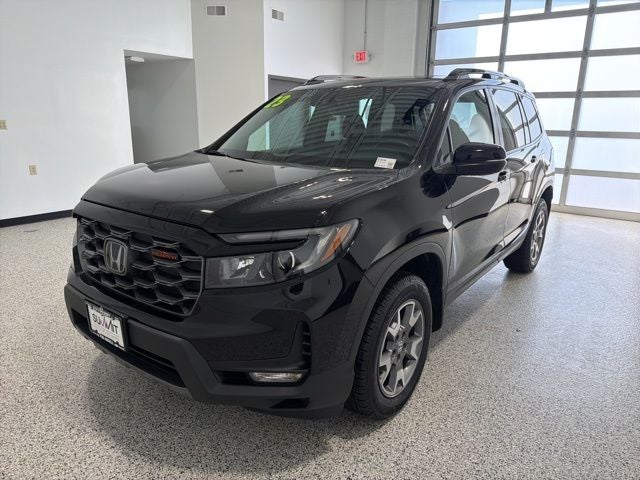 2023 Honda Passport AWD TrailSport