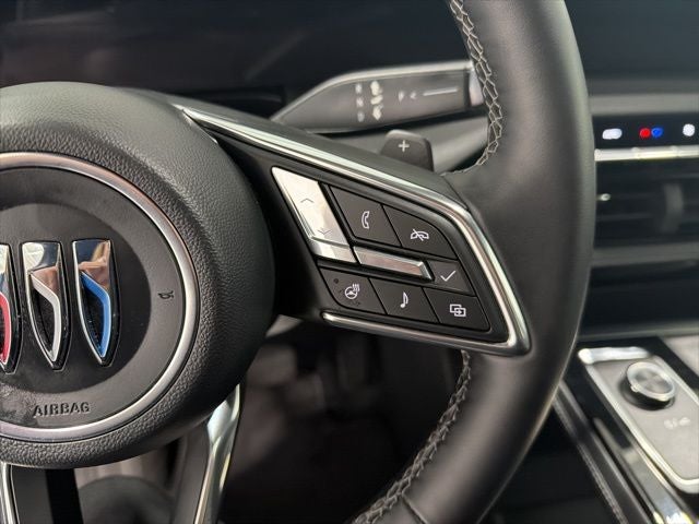 2025 Buick Enclave Preferred FWD