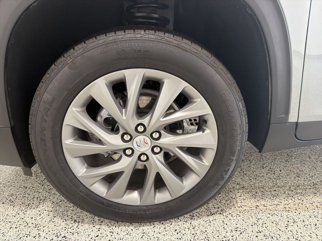 2025 Buick Enclave Preferred FWD