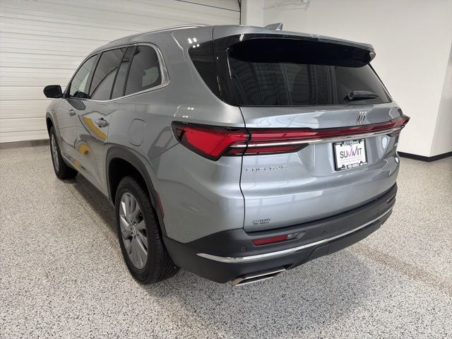 2025 Buick Enclave Preferred FWD