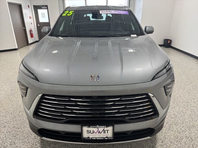 2025 Buick Enclave Preferred FWD