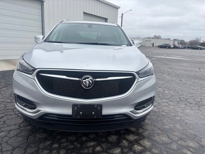 2020 Buick Enclave Essence