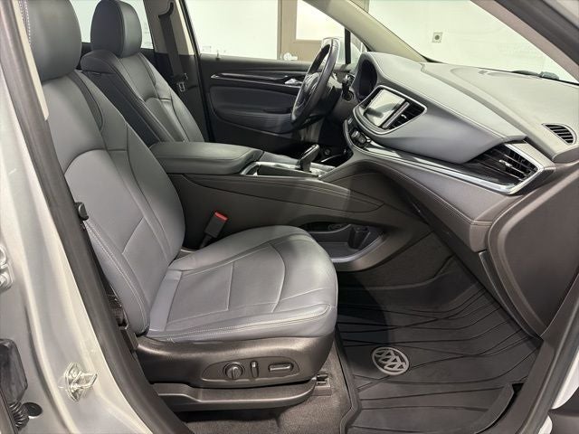 2020 Buick Enclave AWD Essence