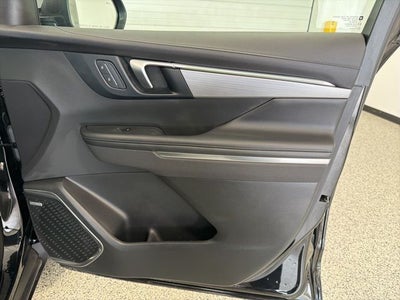 2025 Buick Enclave Preferred FWD