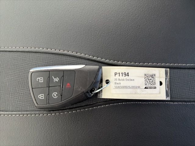 2025 Buick Enclave Preferred FWD