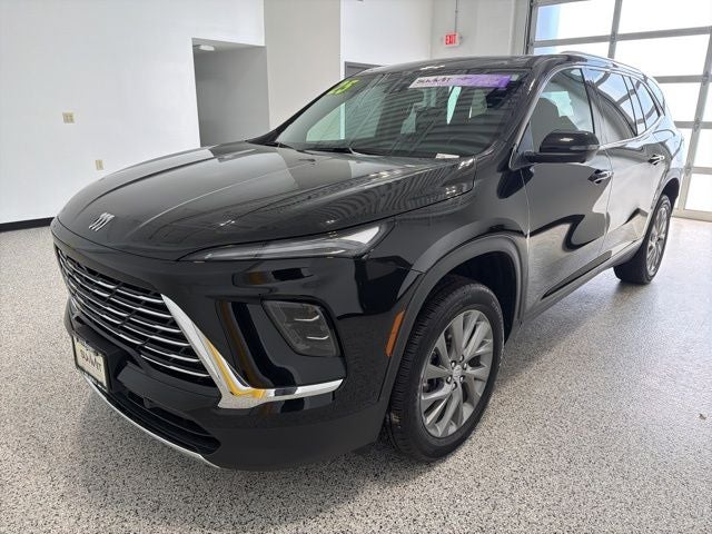 2025 Buick Enclave Preferred FWD