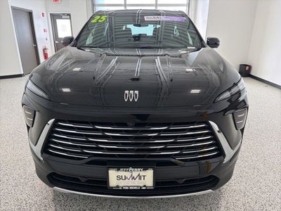 2025 Buick Enclave Preferred FWD