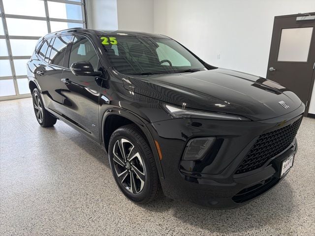 2025 Buick Enclave Sport Touring FWD