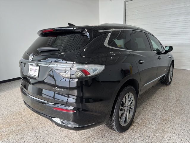 2024 Buick Enclave Avenir AWD