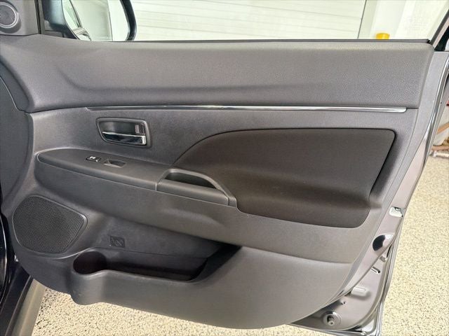 2024 Mitsubishi Outlander Sport Base