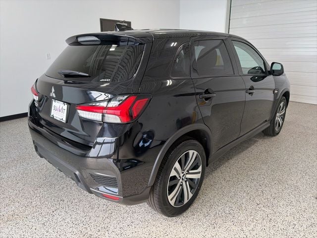 2024 Mitsubishi Outlander Sport Base