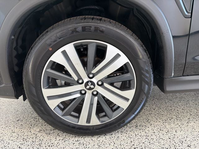 2024 Mitsubishi Outlander Sport Base