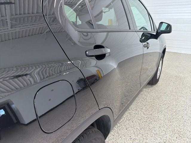 2022 Chevrolet Trax AWD LS