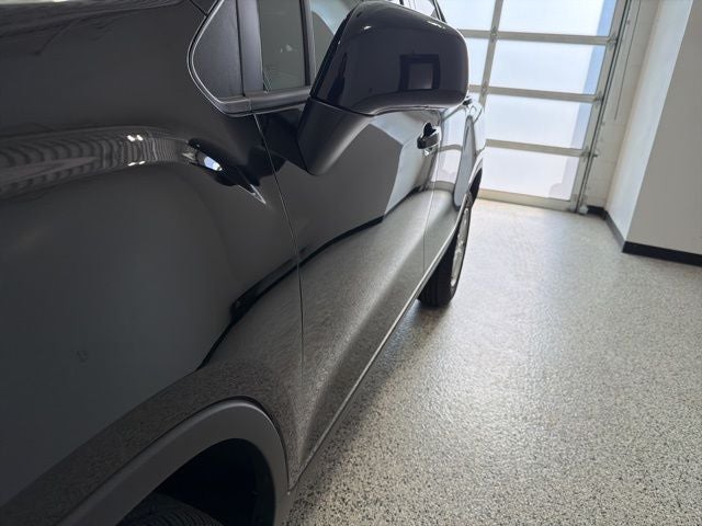 2022 Chevrolet Trax AWD LS