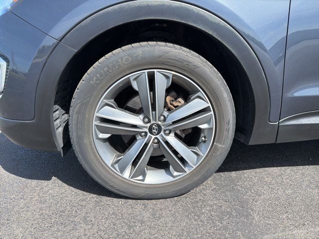 2016 Hyundai Santa Fe SE