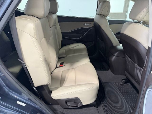 2016 Hyundai Santa Fe SE