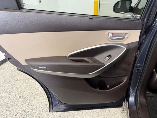 2016 Hyundai Santa Fe SE