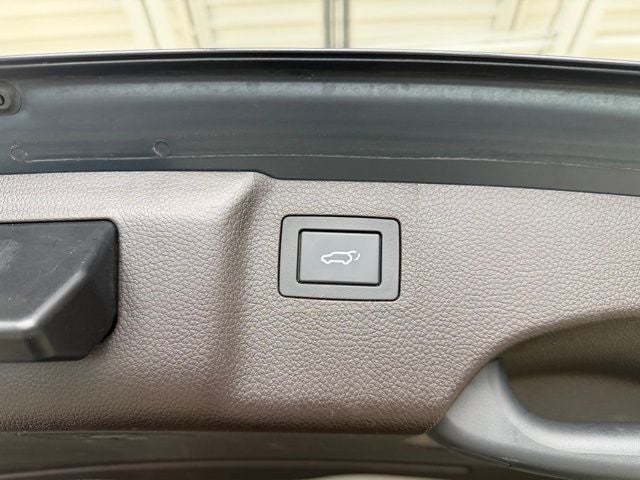 2016 Hyundai Santa Fe SE