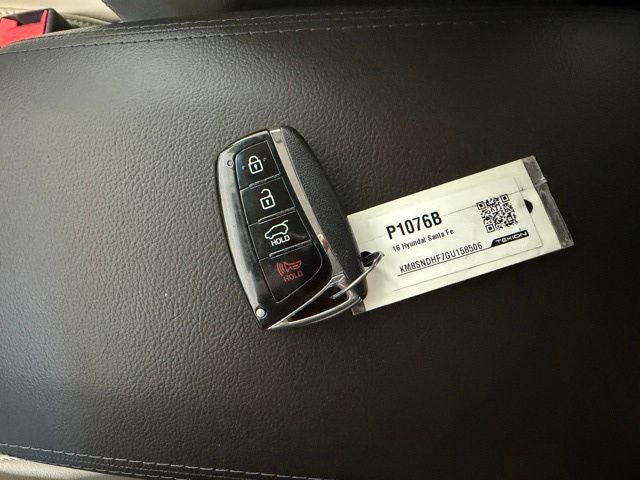 2016 Hyundai Santa Fe SE