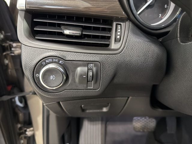 2019 Buick Envision AWD Essence