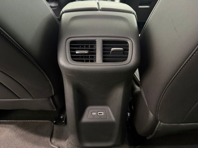 2023 Buick Envision Essence FWD
