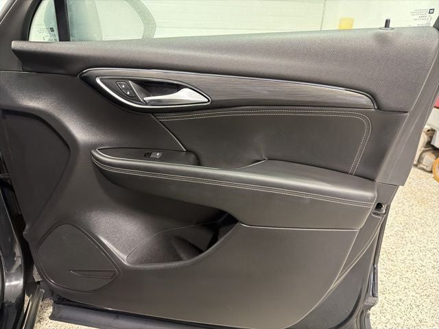 2023 Buick Envision Essence FWD