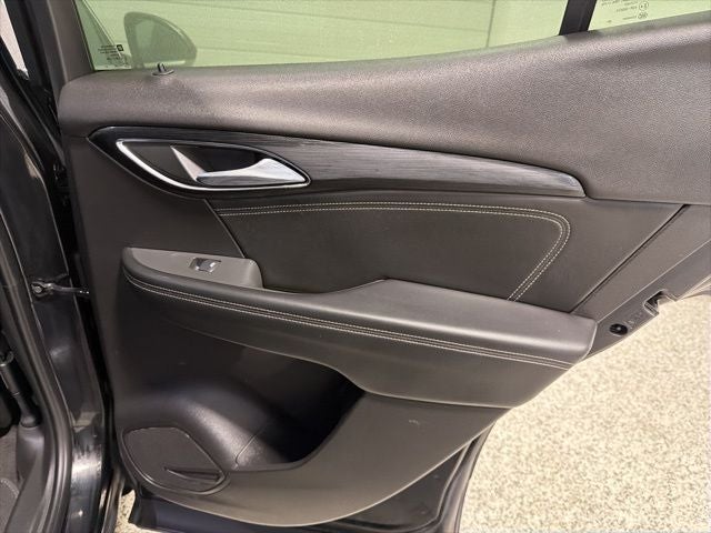 2023 Buick Envision Essence FWD