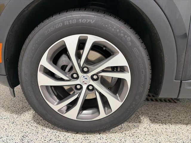 2023 Buick Envision Essence FWD