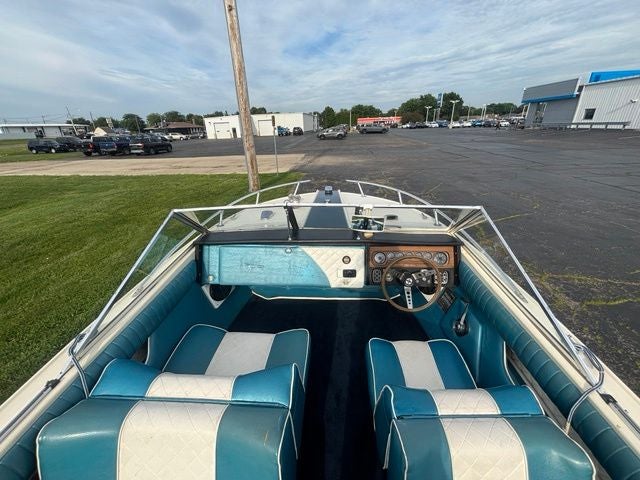 1974 Mark Twain 20 Boat