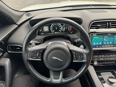 2018 Jaguar F-PACE S