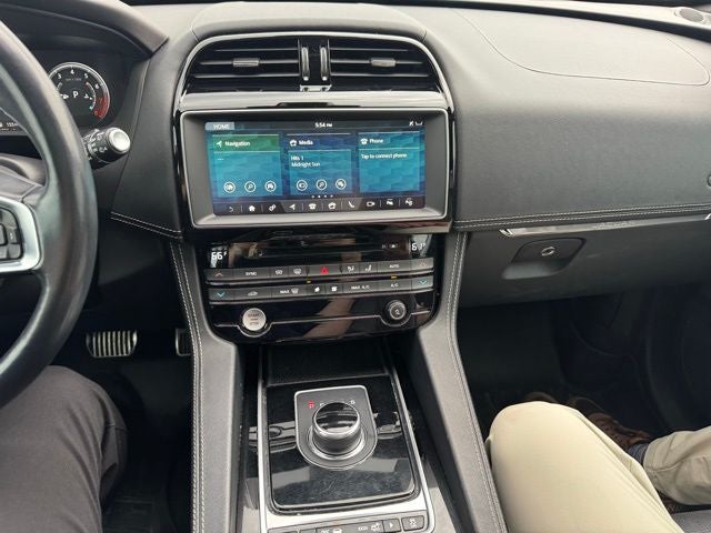 2018 Jaguar F-PACE S