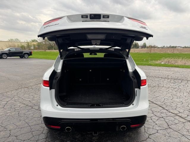 2018 Jaguar F-PACE S